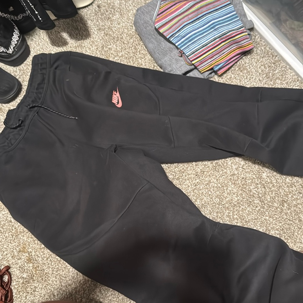 Nike joggers